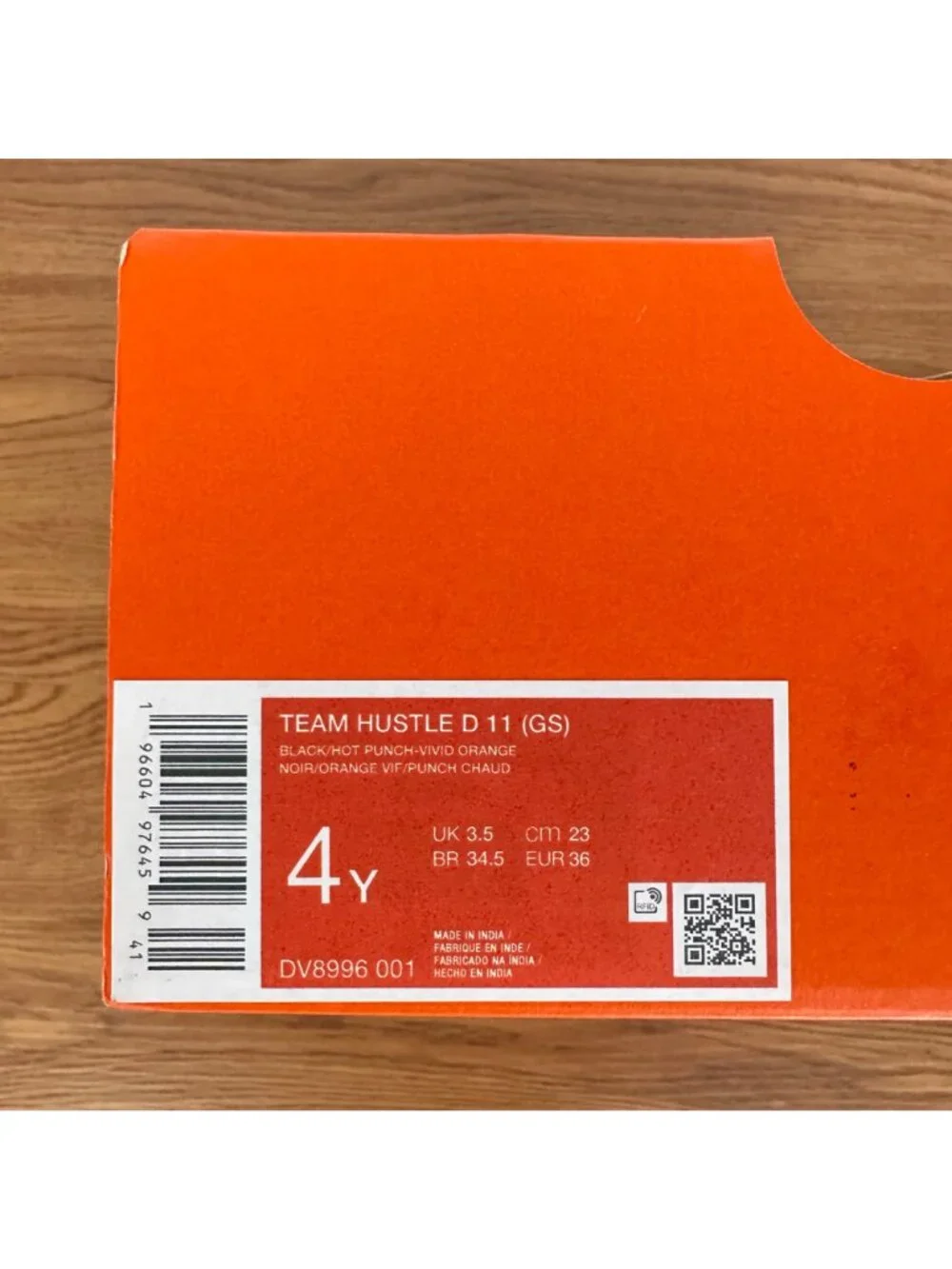 ⭐Nike Team Hustle D 11 GS Youth Sz 4Y Basketball Shoes Orange Sneaker DV8996-001
